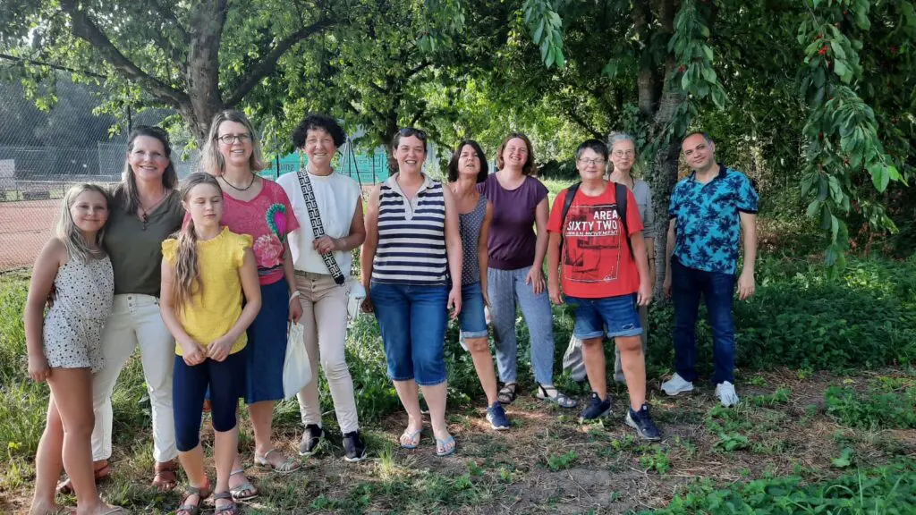 Kräuterwanderung - Pestos aus Wildkräutern