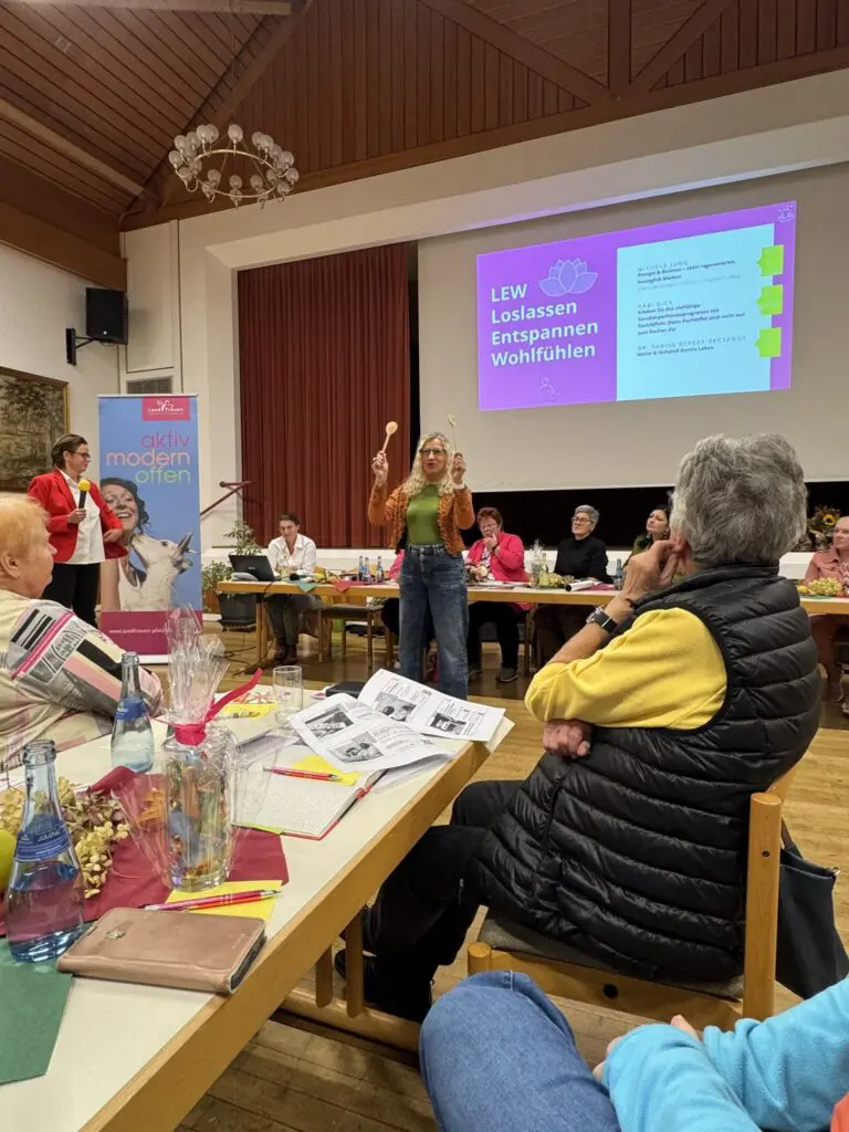 555219392_1237421351757562_5863508596552647014_n